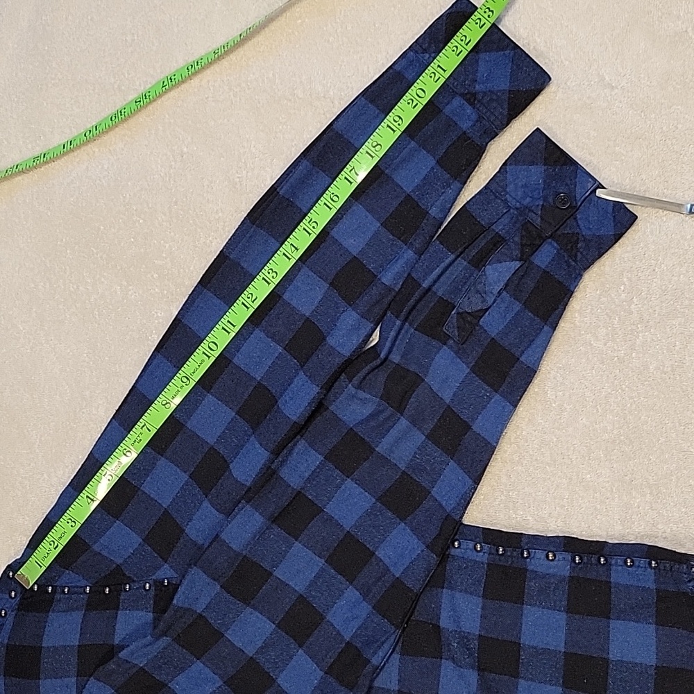 Rails Button-Up Shirt With Stud Detail - Picture 11 of 16